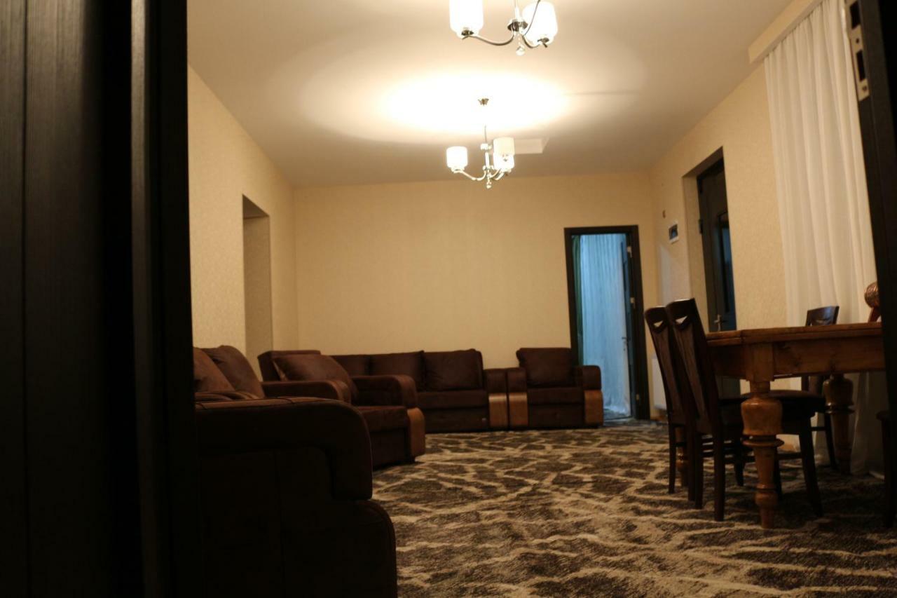 Guesthouse Suja Stepancminda Zewnętrze zdjęcie