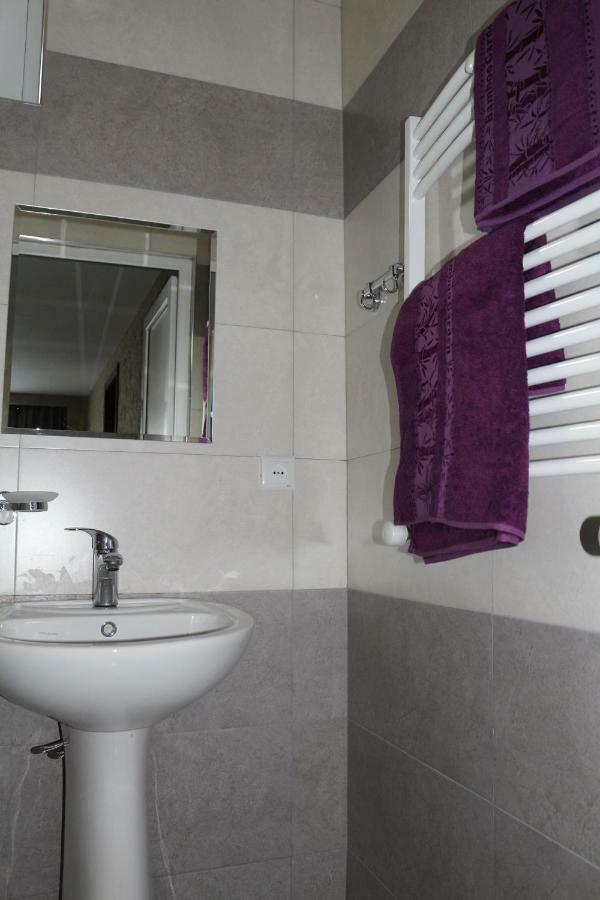Guesthouse Suja Stepancminda Zewnętrze zdjęcie