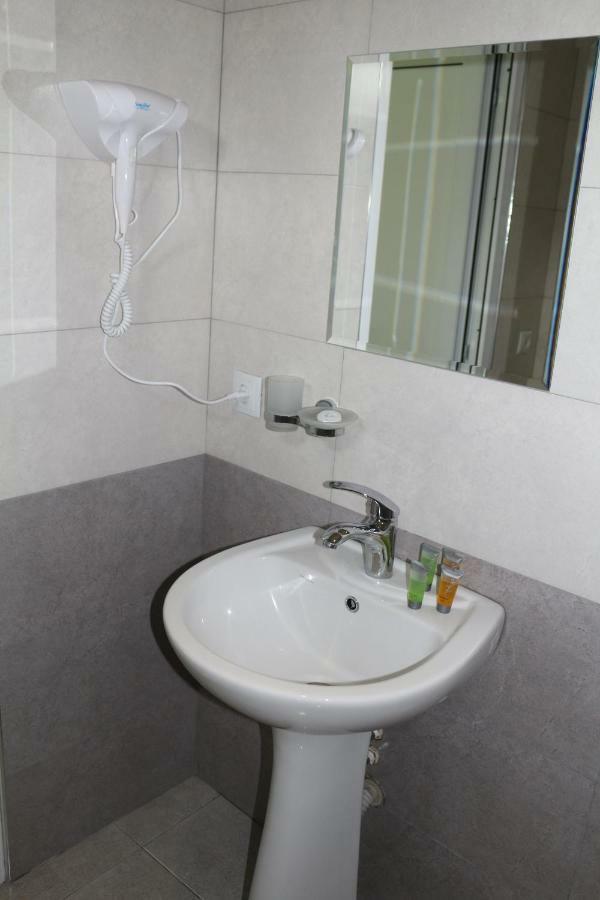 Guesthouse Suja Stepancminda Zewnętrze zdjęcie